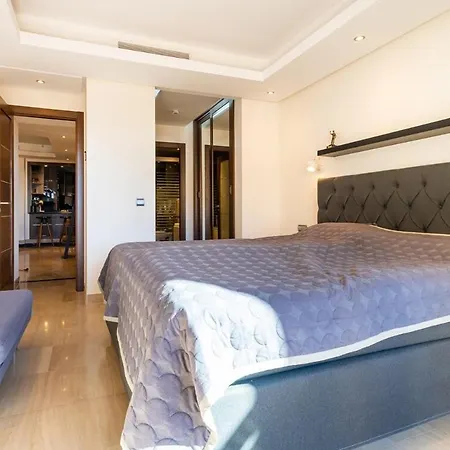 3br Penthouse With Private Pool Lägenhet