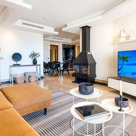 Lägenhet 3br Penthouse With Private Pool